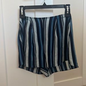 Show me your mumu shorts size small